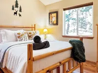 HotTub / Coffee Bar / GameRoom / Indoor Fireplace / Views / Quiet / Washer Dryer 베일리 호텔