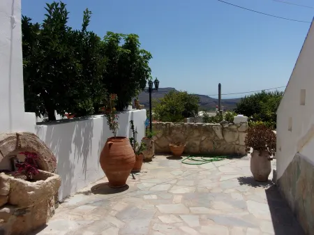 1 Bedroom Apartment in Zakros Crete