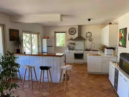 A 30 Minutes de Lyon et 20 de Villefranche, Grande Maison Dans Parc Arboré