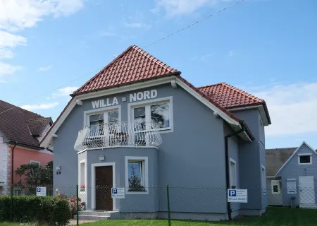 Vacation home on the Baltic Sea for up to 25 people Отели в г. Реваль