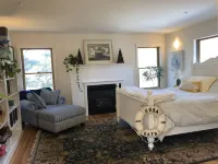 Sunny Popham Beachfront House located on the best beach in Maine