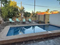 Amorito Guest house, Pool, 1 block from beach, 6 blocks from downtown