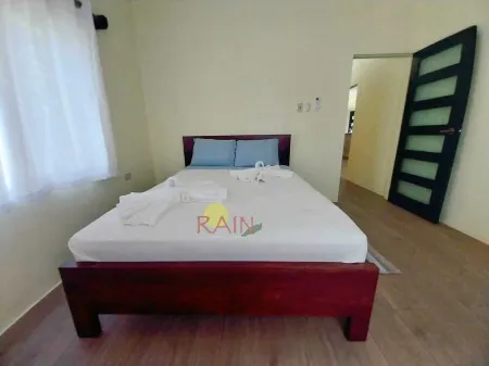 Highend resort with 8 units condos in romantic Boucco Tobago