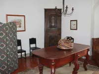 Integrated apartment numa casa do séc. XVI no Historic center of Estremoz. Hotels in Estremoz