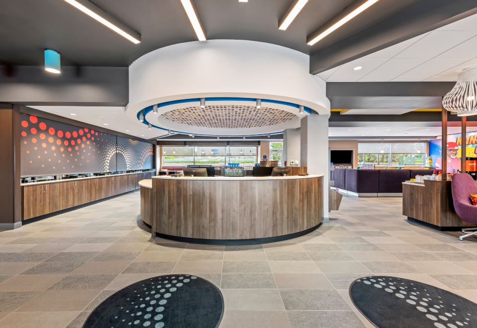 4. 트루 바이 힐튼..