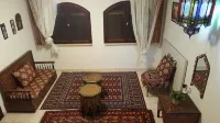 Charming Townhouse w/ View of Temple Mount.  20% DISCOUNT for 28+ night stay.