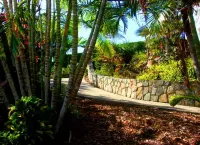 Couples Retreat, King Bed, Wi-Fi, Cable TV, A/C, Close to Cruz Bay Hotels in 