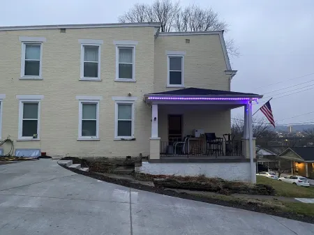 Farmhouse in the City!