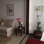 Comfortable, sunny & cozy near the beach and close to Lisbon