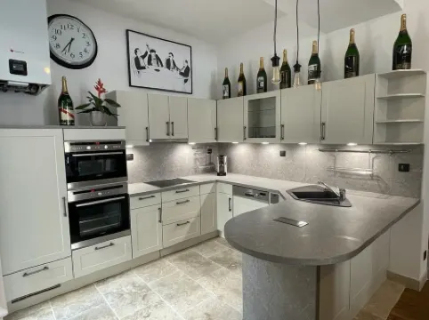 Le Gite de Jean Thevenin with free parking