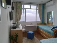 CHARMING PET FRIENDLY SEASIDE LIVING APARTMENT