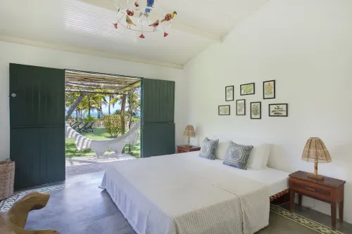 Linda Casa Beira Mar in Patacho Beach