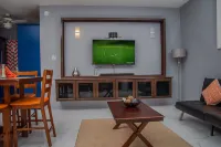 5-Bedroom Retreat Near Beach