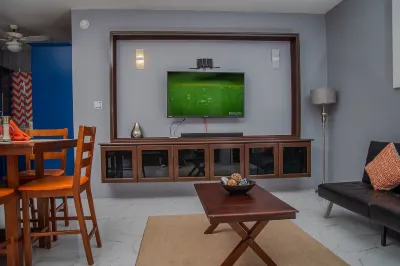 Sunset Oasis: 3BR Portmore Gem Hotels in 