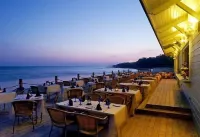 Luxury villa V2, sleeps 6, Elevator to the beach, Cliff, Pine Cliffs Golf