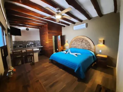 Isla Bonita Hotels near La Aldea Holbox Cabañas y Camping