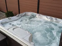 Desert Lake Cottage: Lake fun and desert adventuring Hotels in Millard County