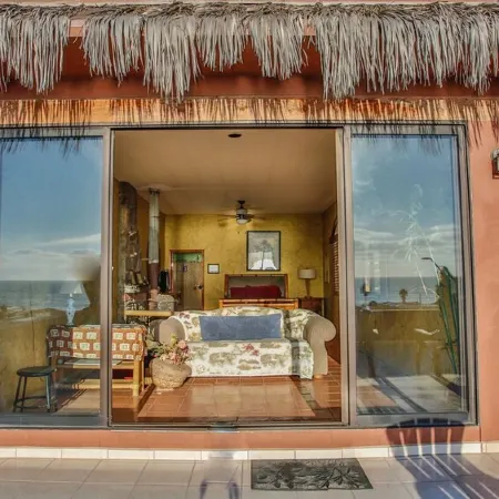 Jacuzzi, Oceanfront Community Huge Ocean View 5 Bedroom Home Gated 24/7 Security