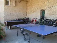 Cassiopeia, 3 Bedrooms, 1 bathr. Hotels in Dœuil-sur-le-Mignon