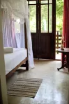 Amlou surf house
