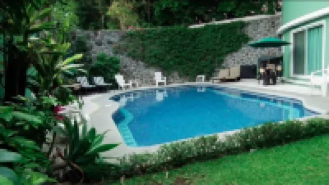 โรงแรม ลาม