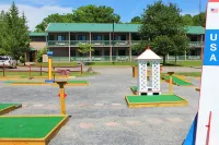 Alpine Lake Resort Hotels in McHenry
