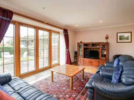 Nantusi Cottage Отели в г. Кирримьюир