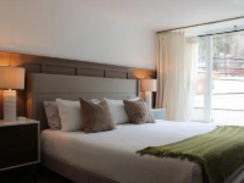 The Brooks Hotel Restaurant and Lounge Hotels in Wallace
