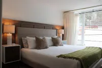 The Brooks Hotel Restaurant and Lounge Hotels in Kellogg