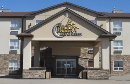 Prairie Moon Inn & Suites Unity Отели в г. Юнити