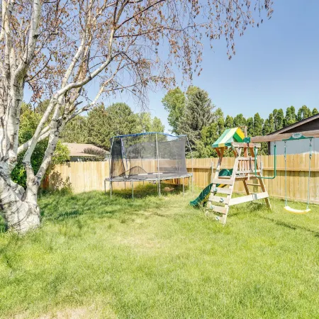 Lovely Twin Falls Home w/ Private Hot Tub!