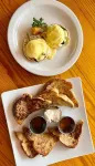Admiral's Inn and Gunpowder Suites - breakfast