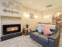 Bottle Tops Hotel a Hugill