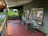 Smugglers Notch Inn Hotels in Cambridge