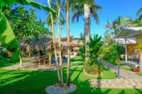 Hotel Enjoy فنادق في 