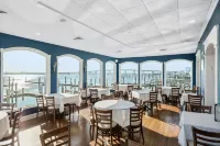 Tavern on the Bay Hotel - Frank Sinatra Suite Hotels in Somers Point