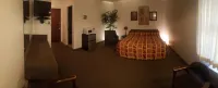 Amber Inn Motel