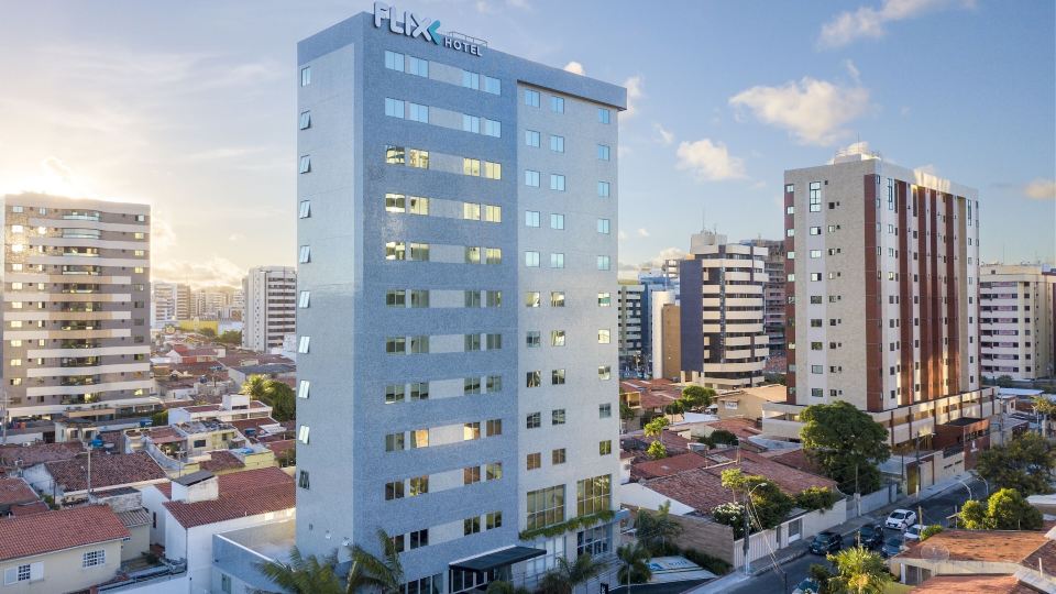 Flix Hotel