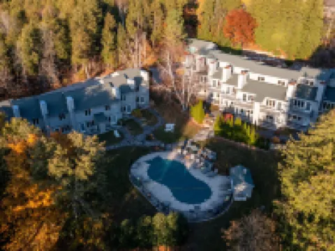 Evergreen Hill Condominiums Hotels in Door County