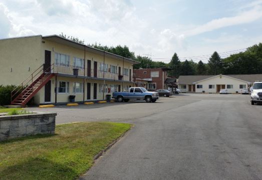 스토니 포인트 버짓 모터 인 외관