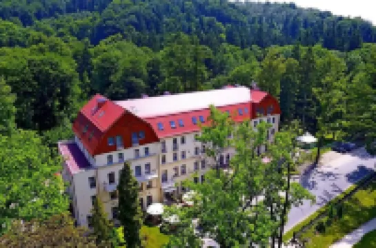 Hotel Nowy Dwór Elizy Blisko Sky Bridge Hotels in Klodzko County