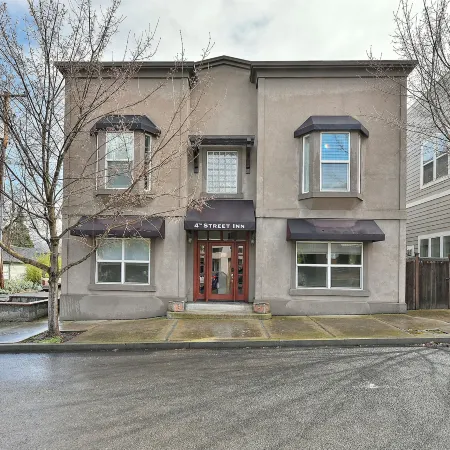 230 4th Street