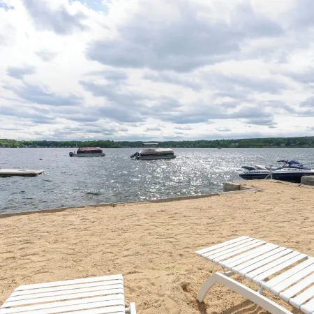 Steps to Beach: Lake-view Laconia Getaway!