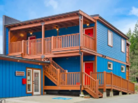 Pluvio Restaurant and Rooms Hotels in Ucluelet