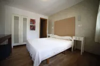 Hostal Boutique Los Geranios del Pinar Hotels in Alhaurin de la Torre