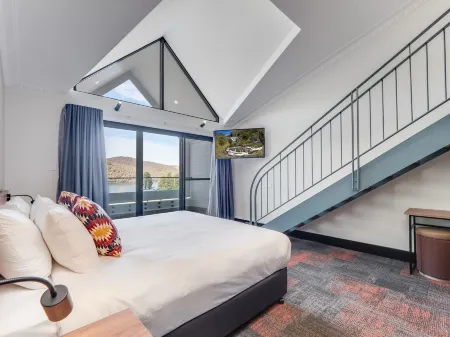 Banjo Paterson Inn Отели рядом с достопримечательностью «Парк Банхо Патерсон»