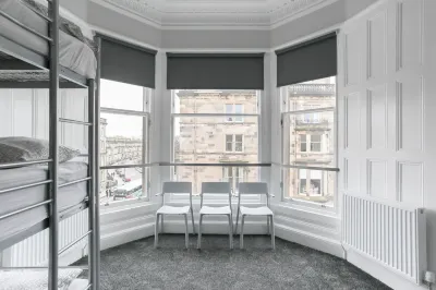 West End Hotel Các khách sạn gần Edinburgh Printmakers Workshop & Gallery