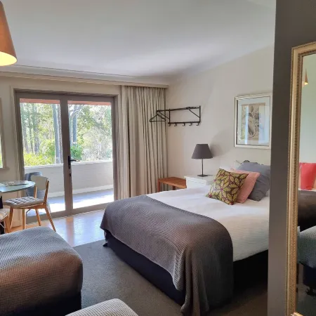 Elfin Hill Vineyard Accommodation