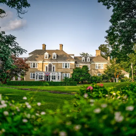 Kane Manor Inn