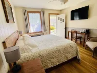 Carolina Country Inn Hotels in Yancey County